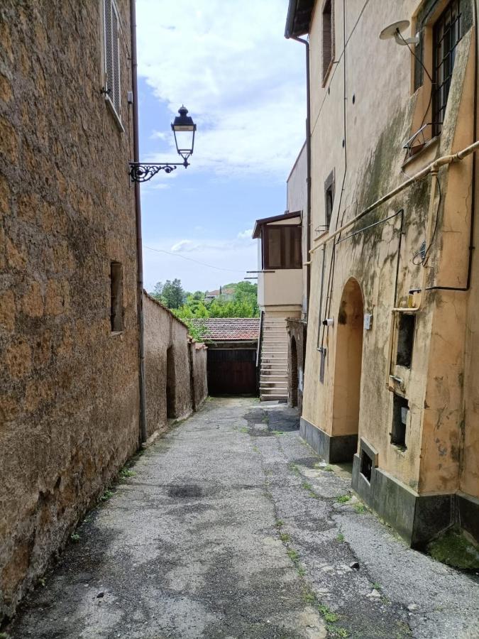 Nepi - Intero Alloggio Nel Centro Storico מראה חיצוני תמונה